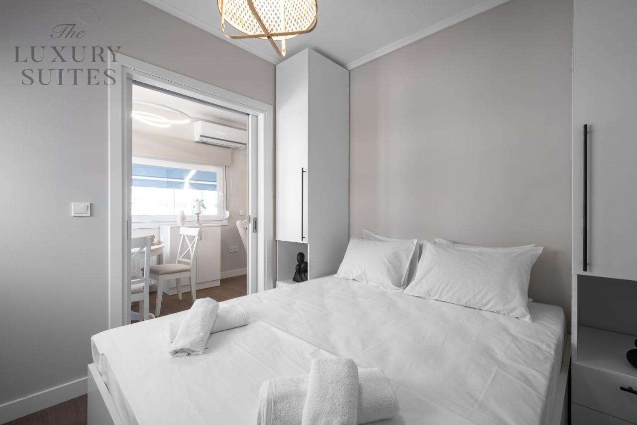 Apartment Nephele Jacuzzi Suites, The Luxury