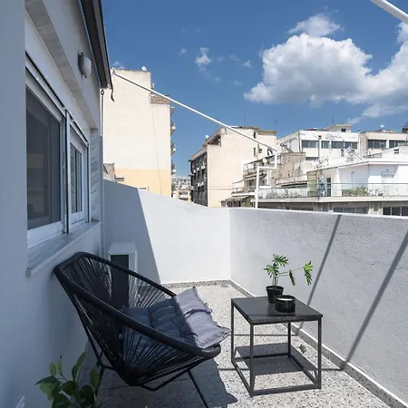 Nephele Jacuzzi Suites, The Luxury Suites Thessaloniki Exterior photo